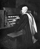 Hollins2 Alfred Hollins in academic gown at the organ